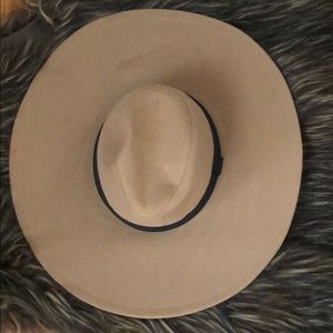 Boutique Hat
